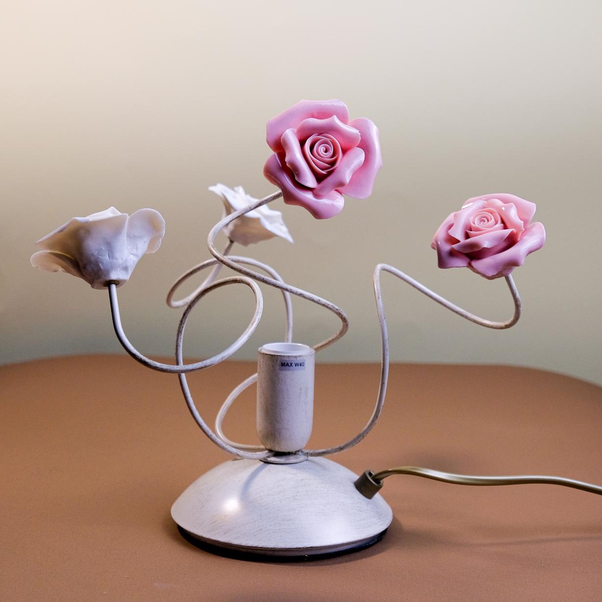 ANGELA LUMETTO DA TAVOLO - ROSETTE IN CERAMICA