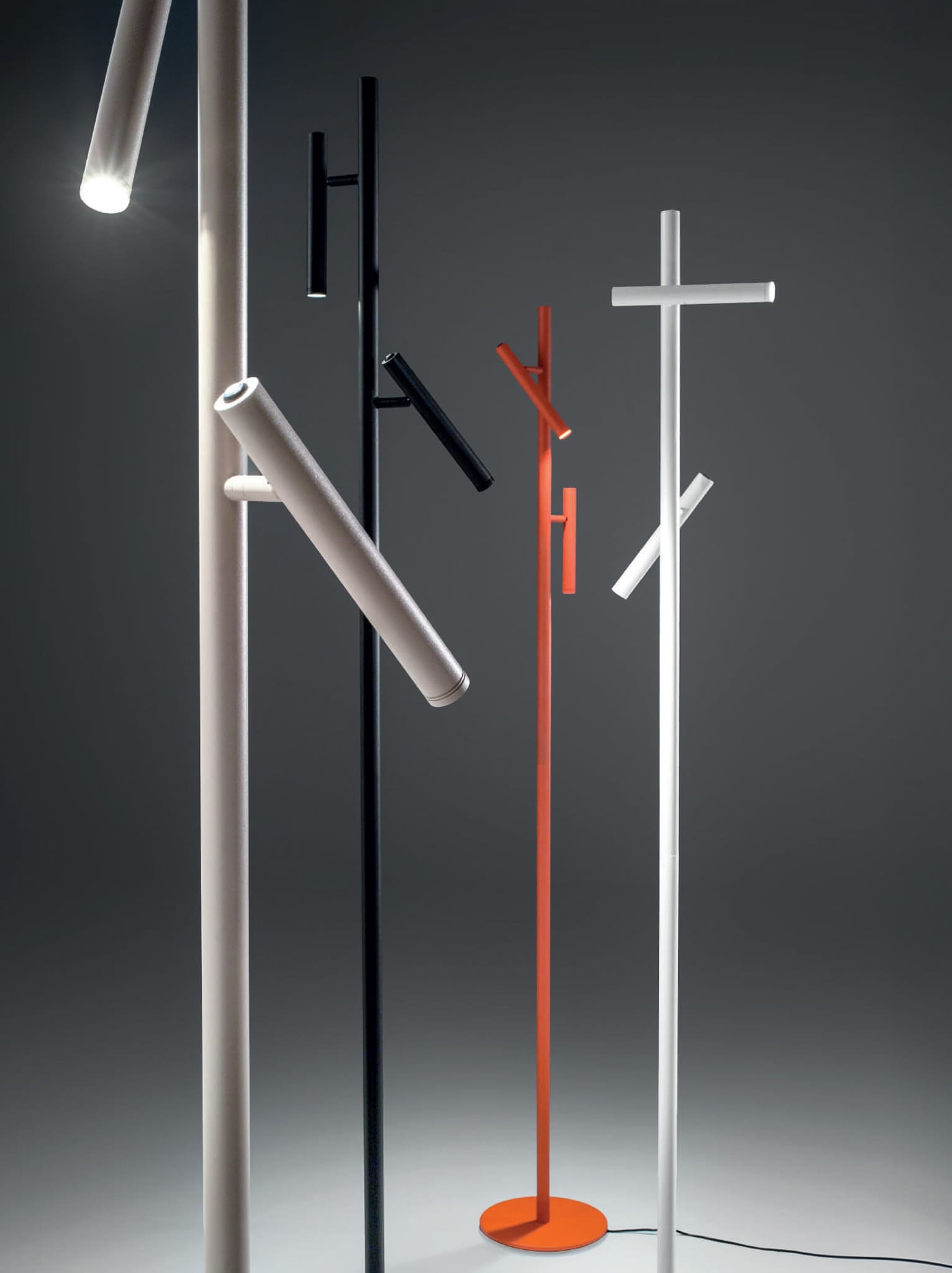 LINUS - LAMPADA DA TERRA - 2 LUCI REGOLABILE -DIMMERABILE