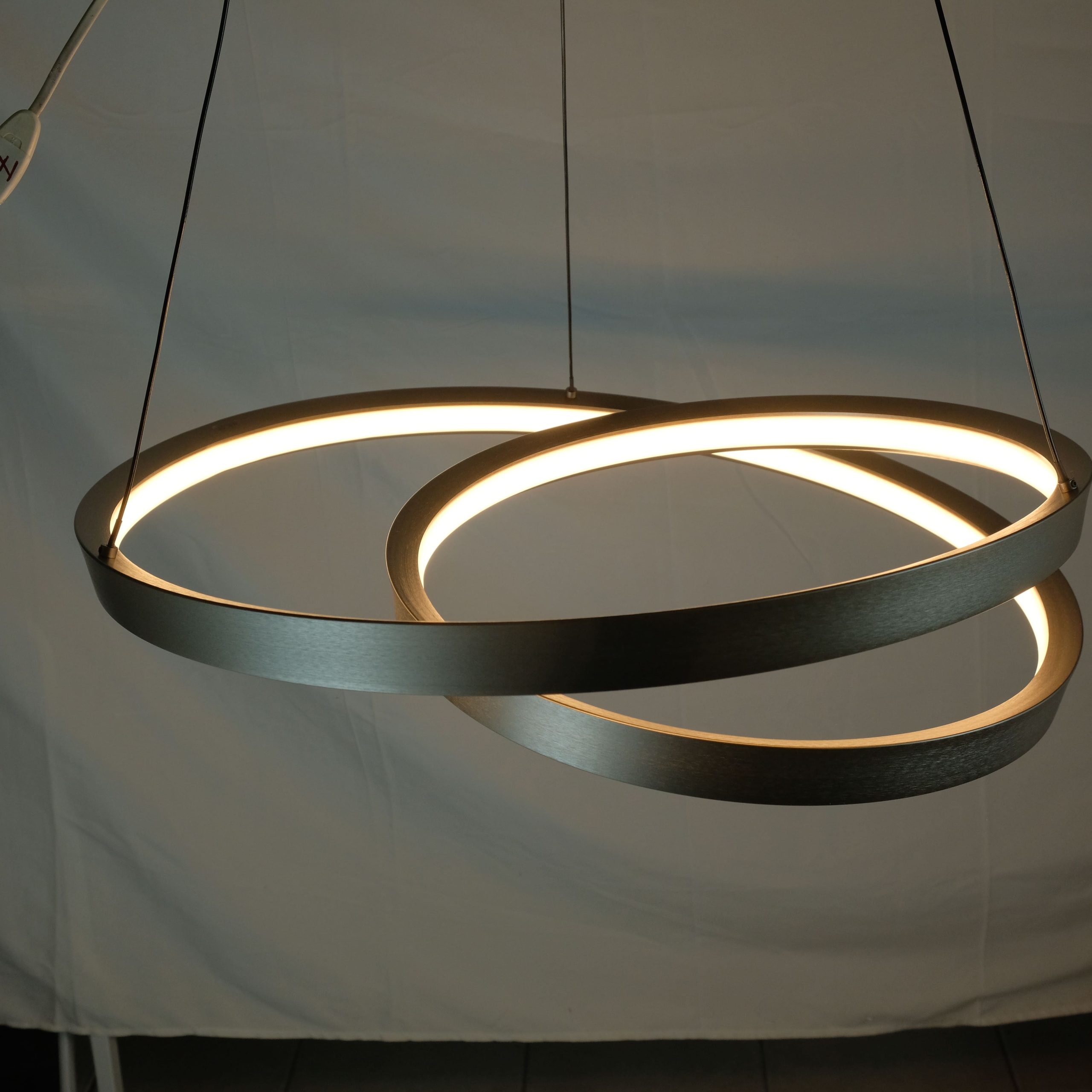 RITMOS - SOSPENSIONE LED - LUCE BIANCO DINAMICO 3000/4000/6000k° RITMOS - SOSPENSIONE LED - LUCE BIANCO DINAMICO 3000/4000/6000k°