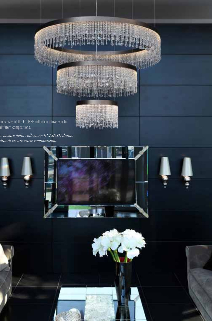 La collezione ECLISSE si presta a soluzioni personalizzabili sia per quanto riguarda la dimensione della struttura che le lunghezza delle calate