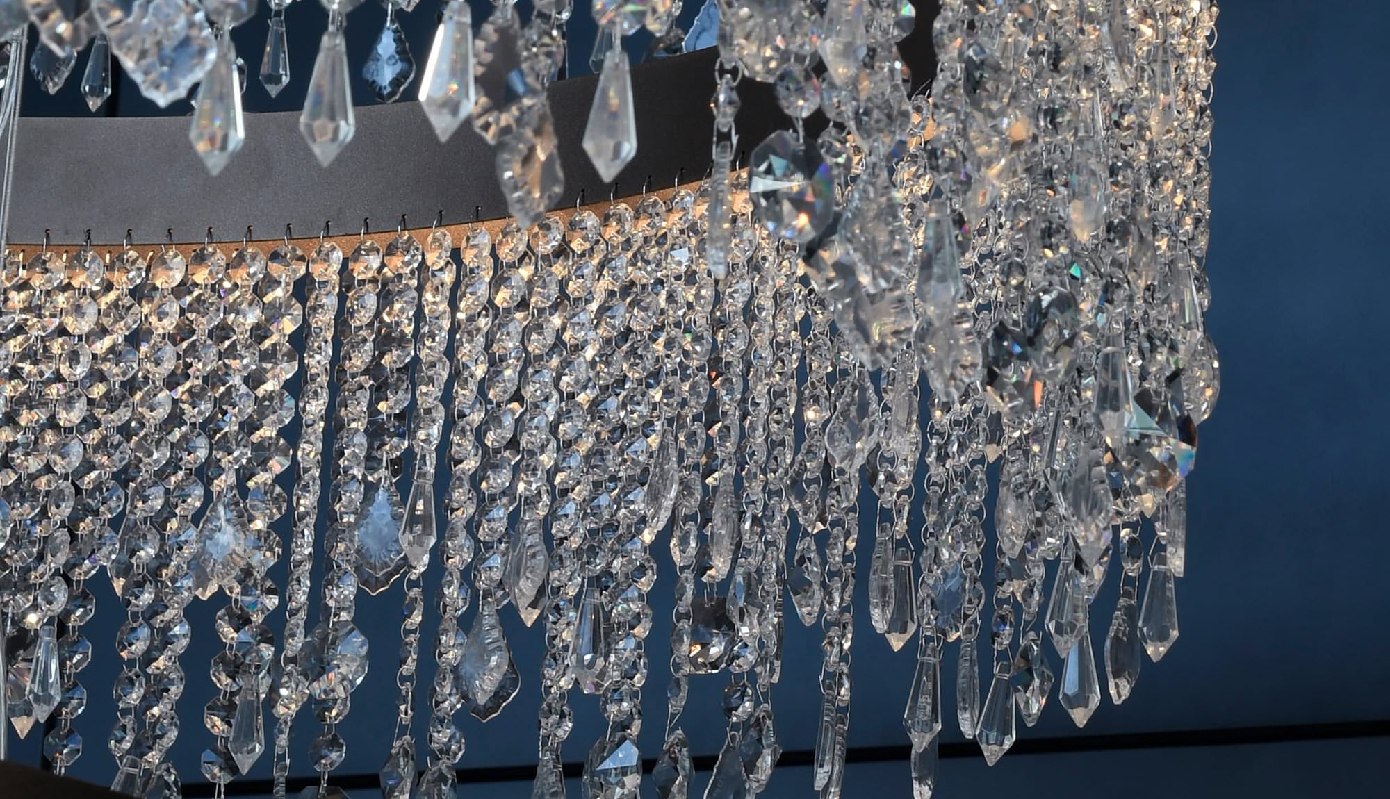 ECLISSE CRISTALLO DETTAGLIO