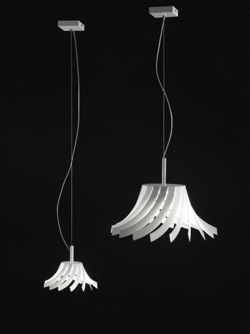 ECUADOR - LAMPADARIO IN STILE MODERNO