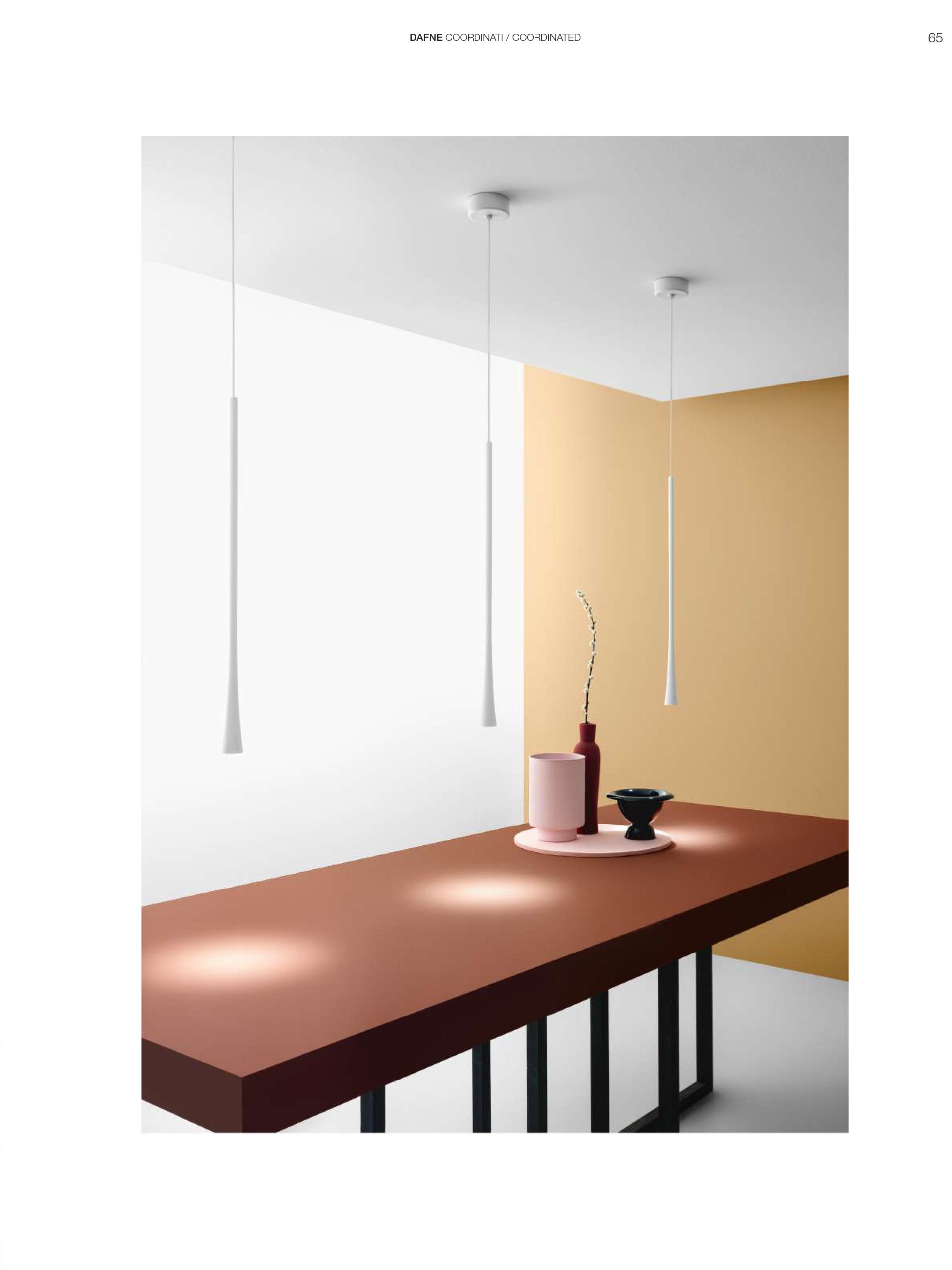 LA SUA LUCE DIRETTA, NON INVASIVA, ASSICURA UN CONFORT VISIVO IDEALE PER QUALSIASI INSTALLAZIONE