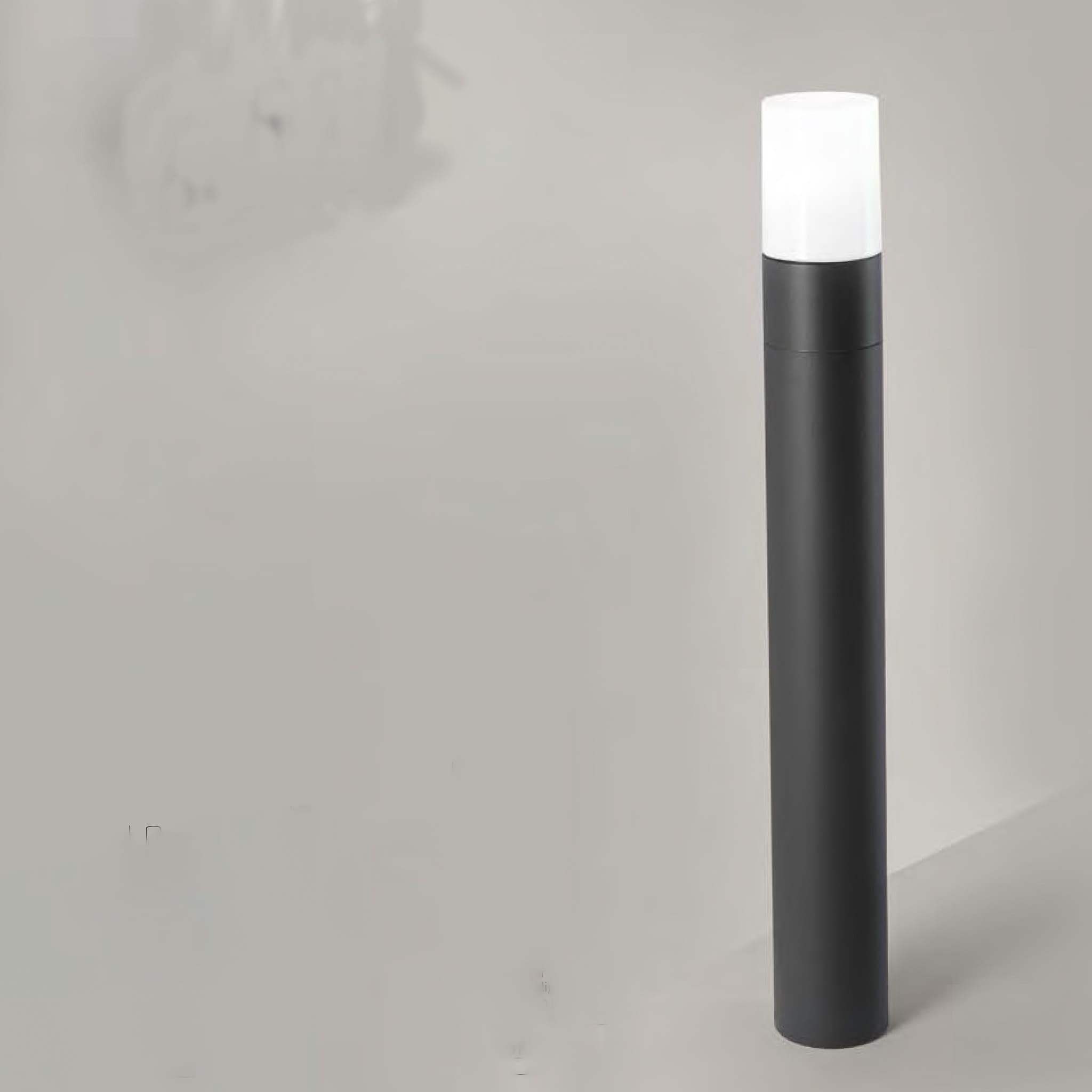 MATCH, LINEA IN ALLUMINIO PER ESTERNI COLOR GRAFITE CON DIFFUSORE IN VETRO BIANCO LUCIDO