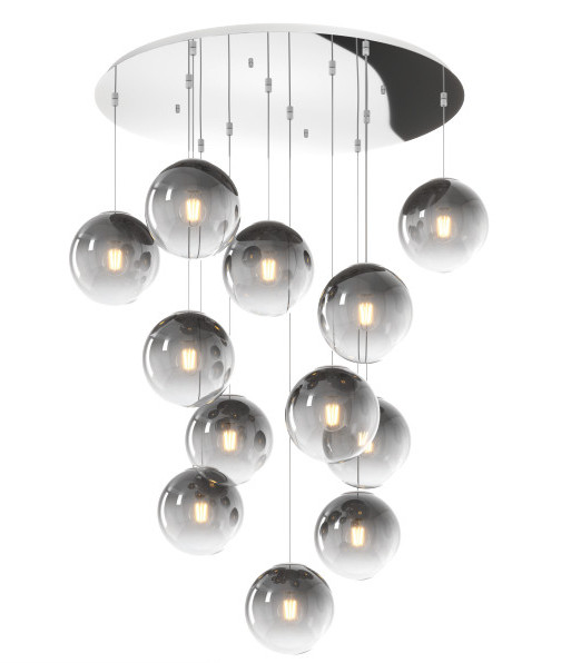 Collezione di lampade a sospensione composta da una o più sfere in vetro pirex soffiato regolabili in altezza e disponibili in diverse finiture e dimensioni.