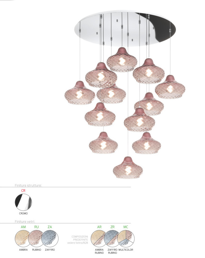 Collezione di lampade a sospensione composte da uno o più elementi in vetro soffiato regolabili in altezza.