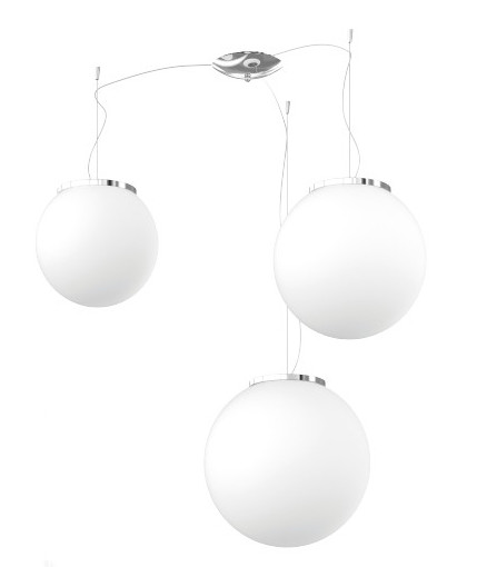 Collezione di lampade composte da vetri soffiati di forma sferica in finitura acidato opaco. Le parti metalliche sone cromate e le sospensioni sono regolabili in altezza con dispositivi fermacavo automatici.