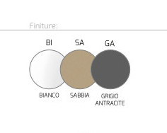 Collezione di lampade a sospensione e plafoniera, composta da una struttura cromata che sostiene un diffusore metallico realizzato con tecnologia laser.
