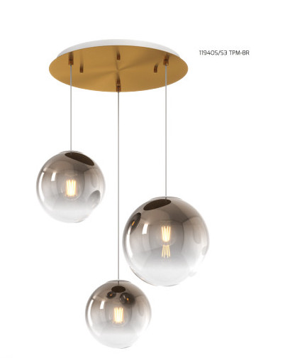 Collezione di lampade a sospensione composta da una o più sfere in vetro pirex soffiato regolabili in altezza e disponibili in diverse finiture e dimensioni.