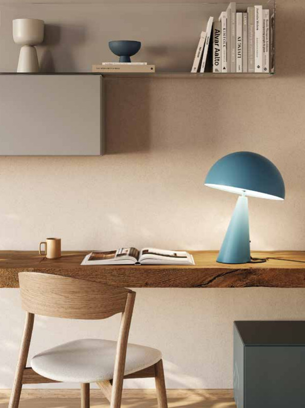 i. Imperfetto è un elemento di arredo, per sua natura protagonista. Il contrasto dei colori ne esalta le finiture.