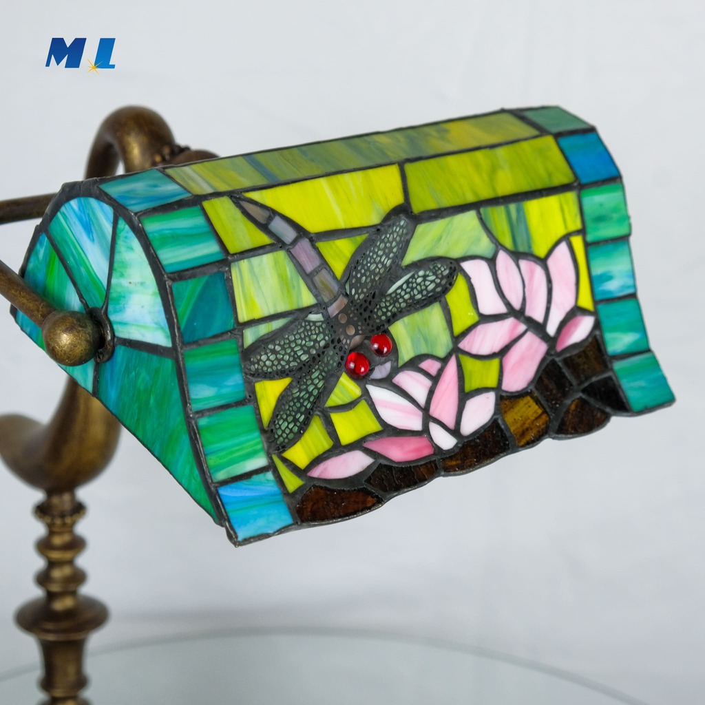 SWAN - LAMPADA da tavolo tipo MINISTERO STILE TIFFANY