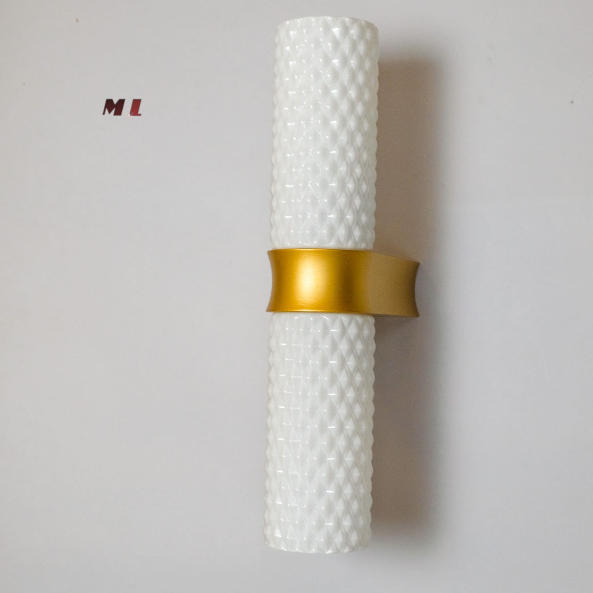 TORCELLO - APPLIQUE 2 LUCI VETRO BIANCO LATTE - MONTATURA ORO OPACO - 2xE14