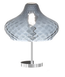 Collezione di lampade a sospensione composte da uno o più elementi in vetro soffiato regolabili in altezza.